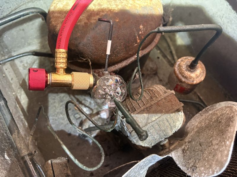 Fichier:Armoire froid-20250625-030.jpg