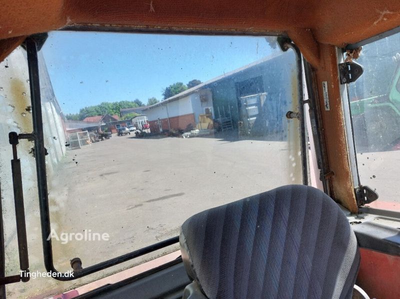 Fichier:MF690-Agroline.fr-spare-part-cabin---1751590306400994373 big--25070403513947230500.jpg
